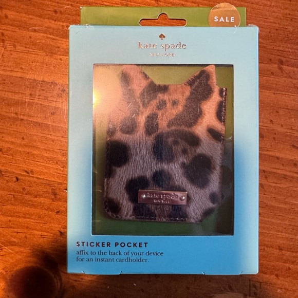 Kate Spade Leopard Sticker Pocket - Picture 1 of 3